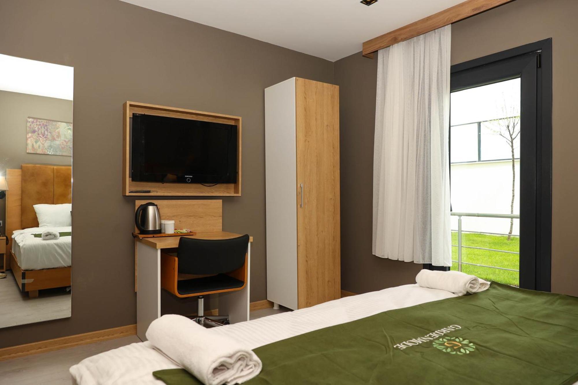 Gardenmode Airport Hotel Tasoluk Exteriör bild